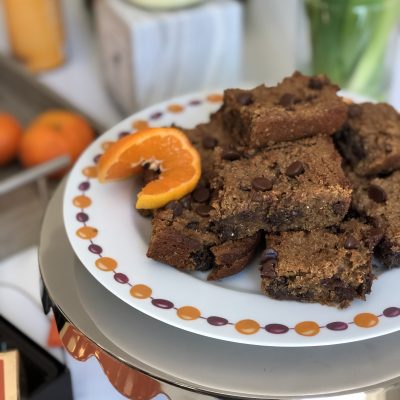 orange camomile blondies